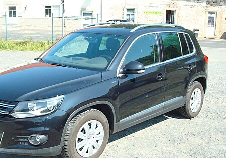VW Tiguan Volkswagen Lounge Sport & Style BMT
