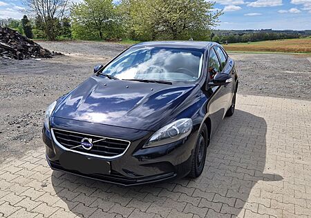 Volvo V40 D3