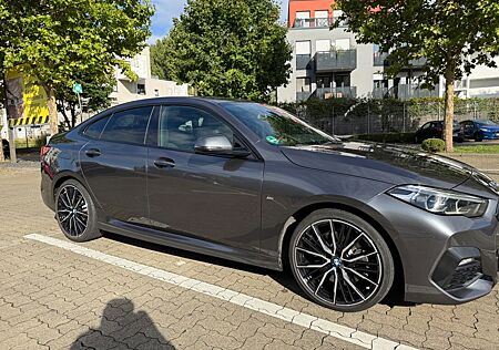 BMW 220 Gran Coupé; Vollpaket, Head Up,M-Sport Paket