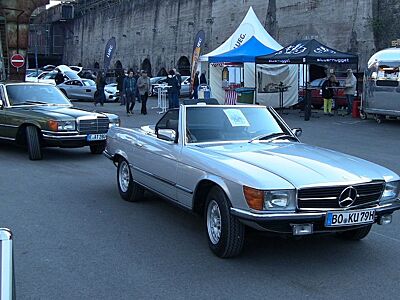 Mercedes-Benz 280 SL  Vollgetankt