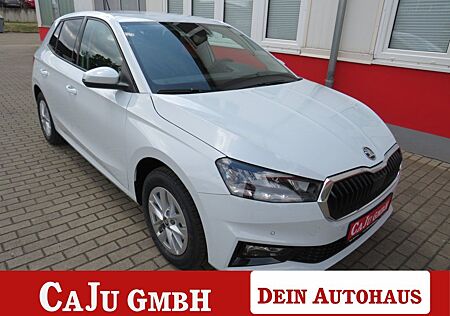 Skoda Fabia DSG130Years AAC 2xPDC LED WinterP. Kamera