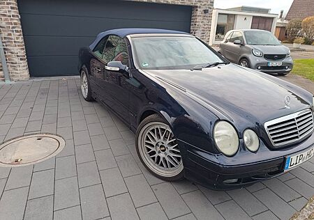 Mercedes-Benz CLK 200 KOMPRESSOR ELEGANCE Elegance