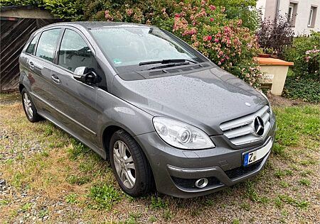 Mercedes-Benz B 200 - gebraucht guter Zustand