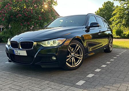BMW 330d Touring M-Paket Automatik Heckantrieb