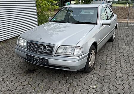Mercedes-Benz C 180 ELEGANCE Elegance