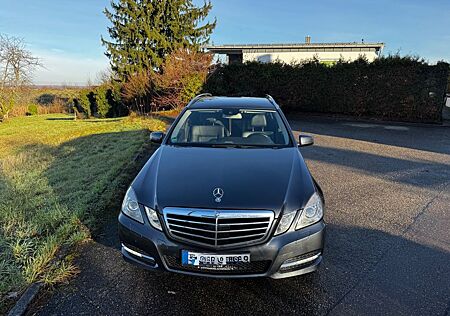 Mercedes-Benz E 250 CGI T BlueEFFICIENCY AVANTGARDE AVANTGARDE