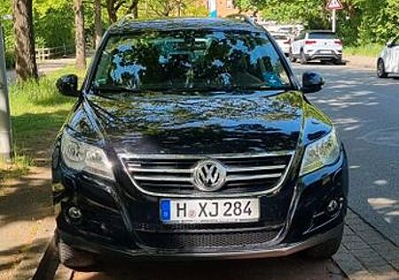 VW Tiguan Volkswagen 2.0 TDI Automatik 4MOTION Sport & Sty...