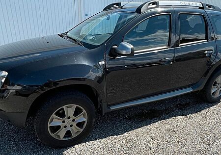 Dacia Duster 125PS Klima AHK Kamera Navi nur 110tkm!