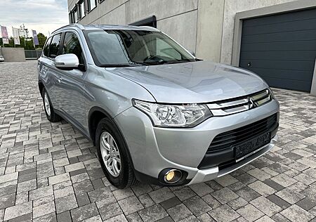 Mitsubishi Outlander ClearTec Invite 4WD