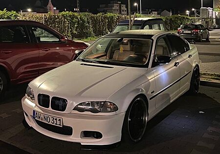 BMW 320i - E46 M Paket TÜV neu Sternenhimmel