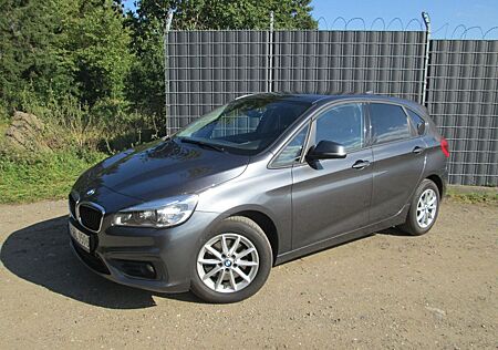 BMW 2er 220 Active Tourer 220d Advantage Advantage