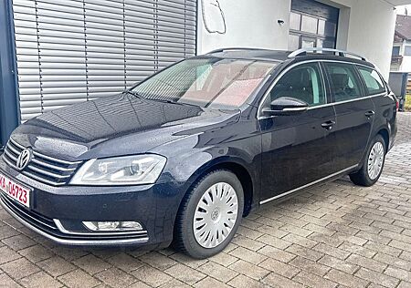 VW Passat Variant Volkswagen Highline BlueMotion