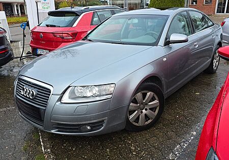 Audi A6 3.2 FSI tiptronic quattro / Leder / AHK