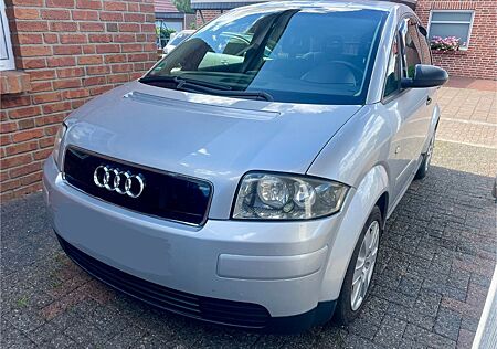 Audi A2 1.4 - guter Zustand und fahrbereit