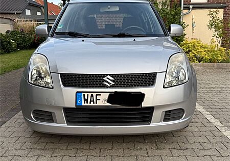 Suzuki Swift 1,3 Club Club