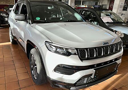 Jeep Compass 80th Anniversary Plug-In Hybrid 4WD