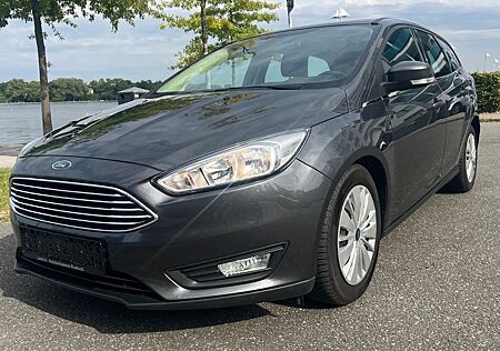 Ford Focus Turnier Trend AUTOMATIK HU NEU KLIMA