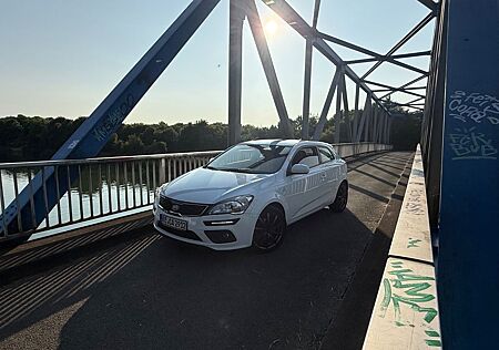 Kia Pro_ceed pro_cee'd / ProCeed 1.4 CVVT Dream-Team pro_...