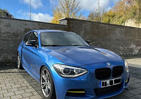 BMW M135i - Alcantara Lenkrad/Bilstein Fahrwerk