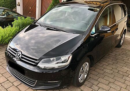 VW Sharan Volkswagen 2.0TDI 7-Sitz PANO SHZ AHK VIELE NEUTEILE