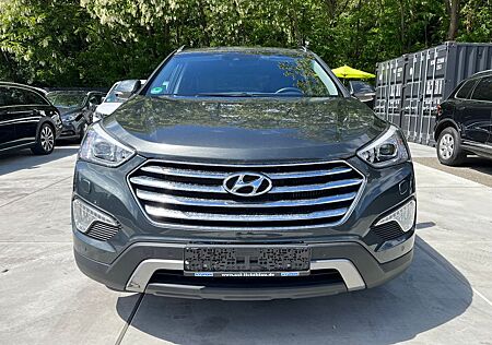 Hyundai Grand Santa Fe Premium 4WD