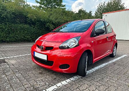 Toyota Aygo (X) Aygo (X) 1,0-l-VVT-i City City