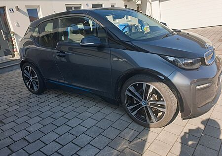 BMW i3 (120 Ah), 125kW - Sportpaket Navi 20 Zoll