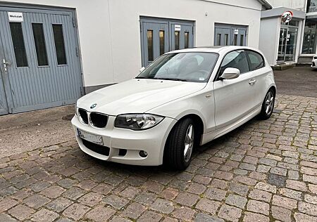 BMW 118 116i M-Paket wenig KM