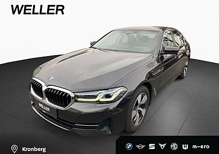BMW 520dA Lim LivePro,Laser,HUD,Kam,Leder,HiFi,St+Go