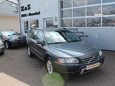Volvo XC70 D5 AWD Summum *TÜV-04.2028