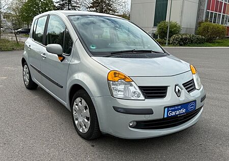 Renault Modus Dynamique 1.6 16V Automatik - 1. Hand