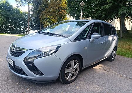Opel Zafira Tourer 2.0CDTI Automatik/Navi/TÜV&Br