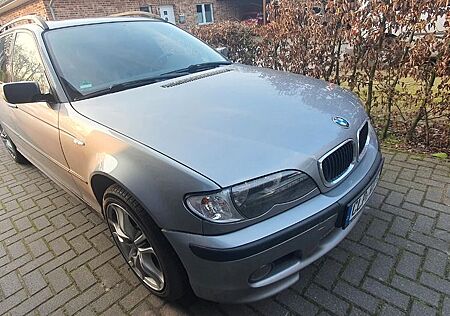 BMW 320i touring -