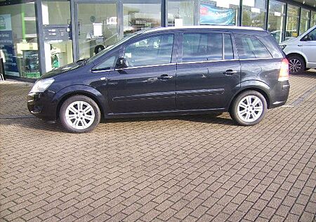 Opel Zafira B Family Plus