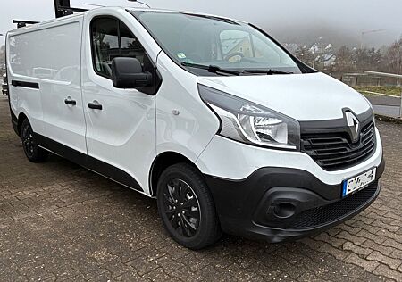 Renault Trafic Kasten L2H1 2,9t Sortimoregale & AHK