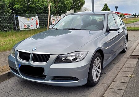 BMW 318i - TÜV NEU