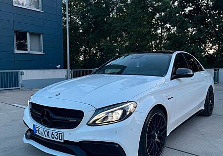 Mercedes-Benz C 63 AMG C63 | AMG Night & Carbon-Paket | MB-100 Garantie