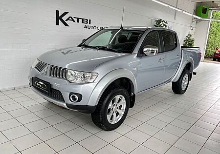 Mitsubishi L200 2,5 DI-D 4x4 Intense 4WD 1. Hand HU neu
