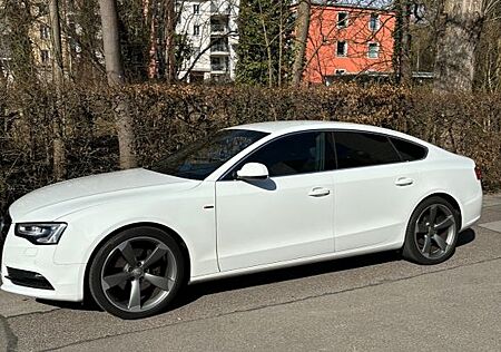 Audi A5 1.8 TFSI / Steuerkette neu / LED