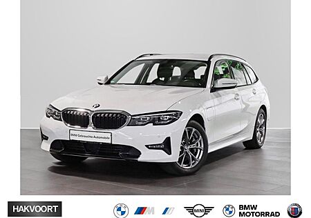 BMW 330e Sport Line