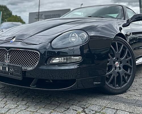 Maserati GRANSPORT*V8 COUPE*-1 J. GARANTIE- XENON-TEMPO