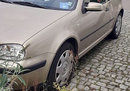 VW Golf Volkswagen 1.4 Basis