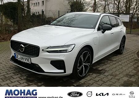 Volvo V60 T6 AWD Ultra Dark*Business-Paket*360Grad*B+W