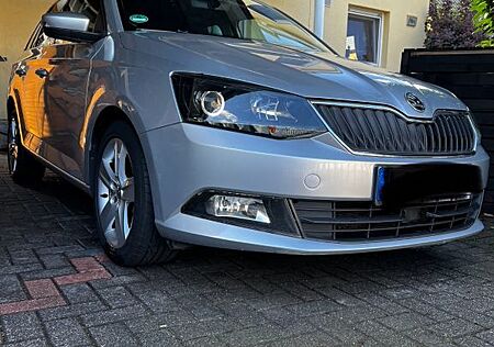 Skoda Fabia 1.4l TDI DSG 66kW Style Combi Style 2Hand