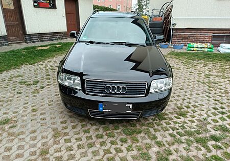 Audi A6 4.2 Avant quattro RECARO