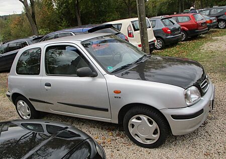 Nissan Micra 1.0 Comfort AUT. Tüv neu