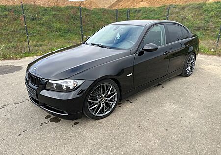 BMW 318 i E90 M-Sportpaket, 6 Gang TÜV Neu