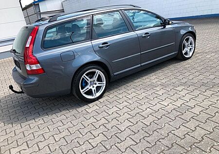 Volvo V50 2.4 Momentum Momentum TÜV -Neue.Prins GasTop