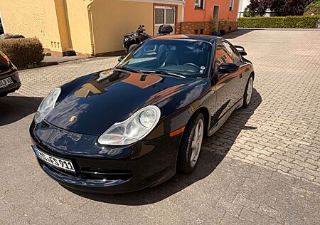 Porsche 996 Carrera Coupé Carrera