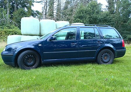 VW Golf Volkswagen 1.6 Trendline Variant Trendline